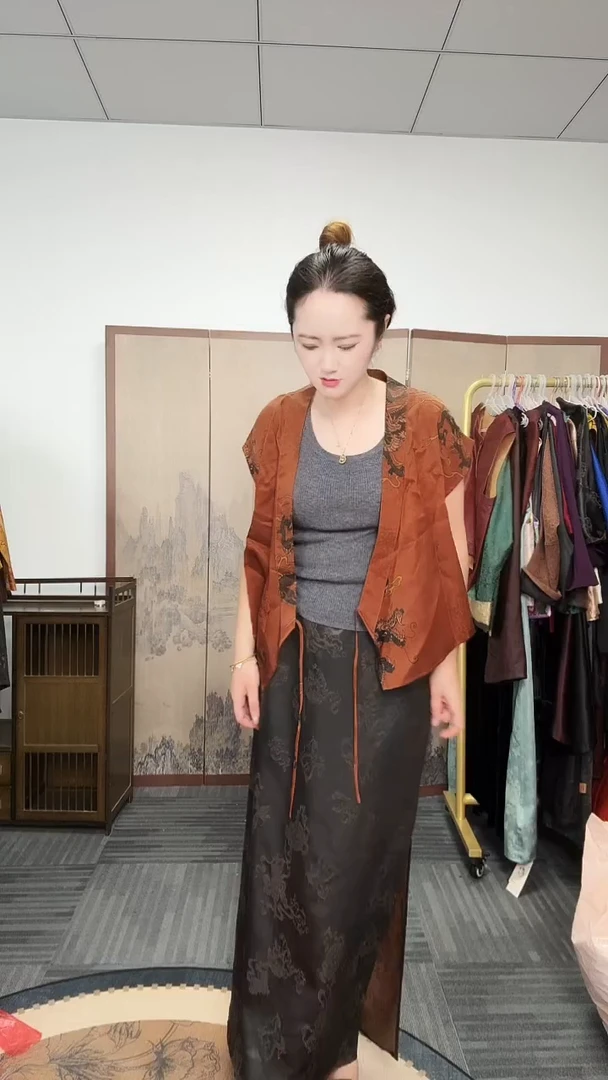 闪购100桑蚕丝龙纹道袍