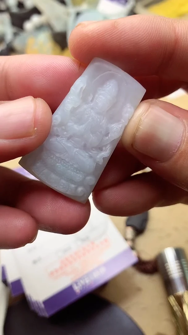 定制翡翠未镶嵌翡翠1