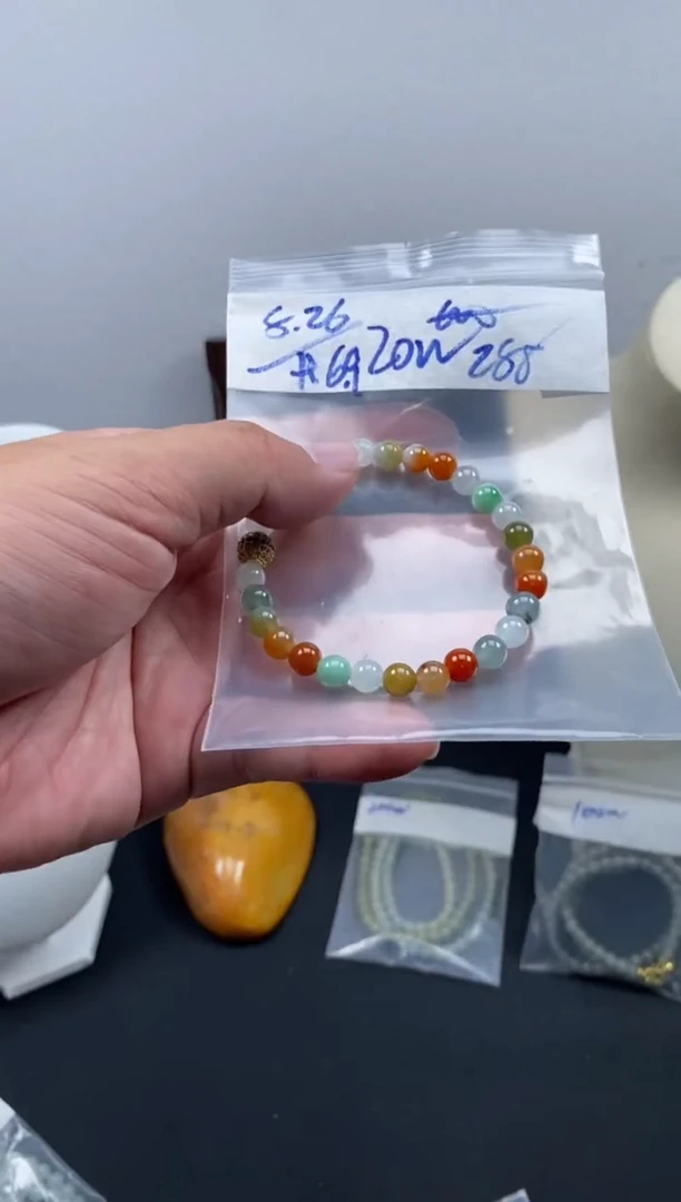 未镶嵌定制翡翠芸*叶天然缅甸翡翠