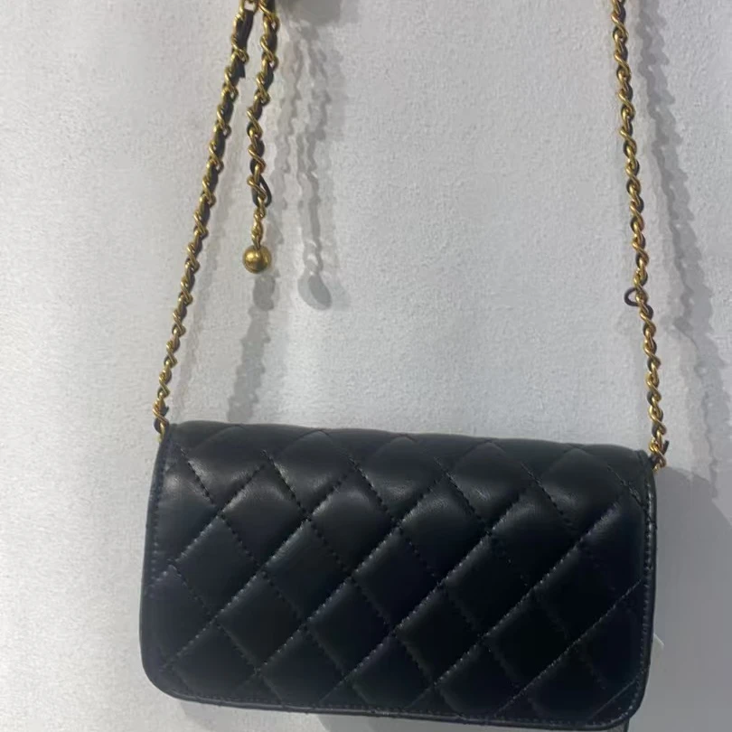 简约百搭高级感2025新大容量女包L241262黑