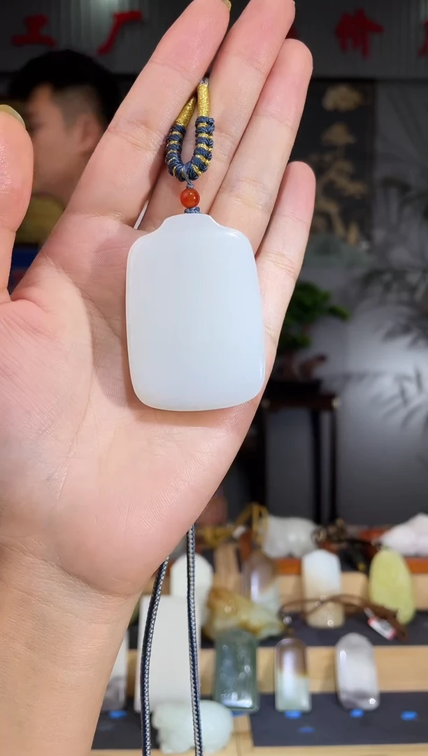 和田玉未镶嵌颈饰?****?1