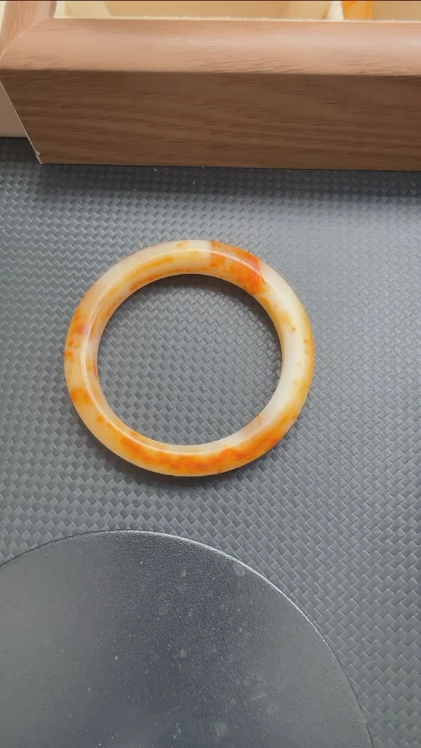 未镶嵌手镯和田玉733圈口56.5