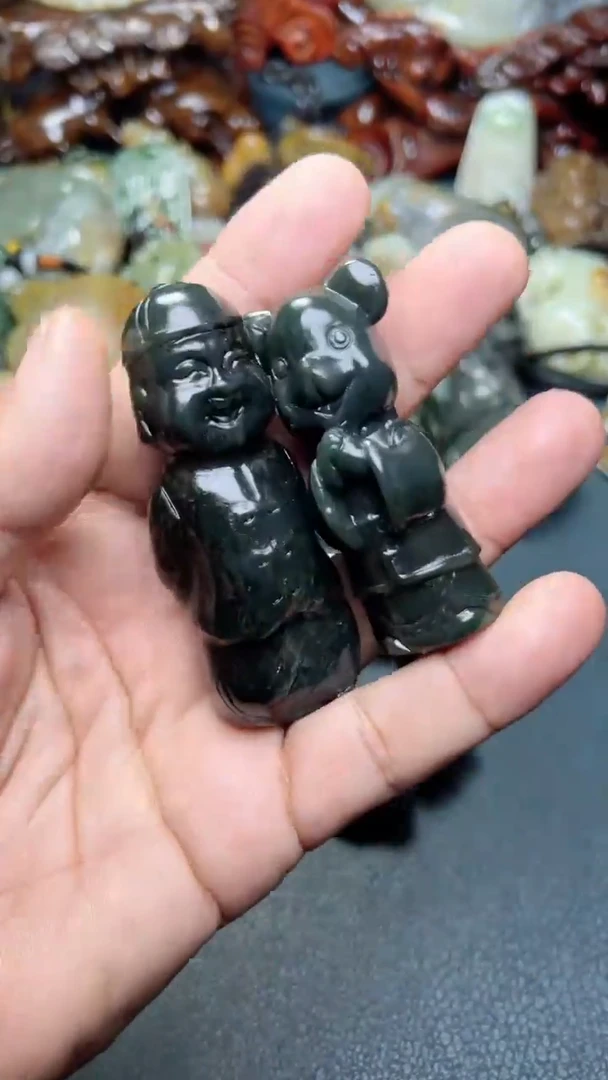 和田玉未镶嵌把件2