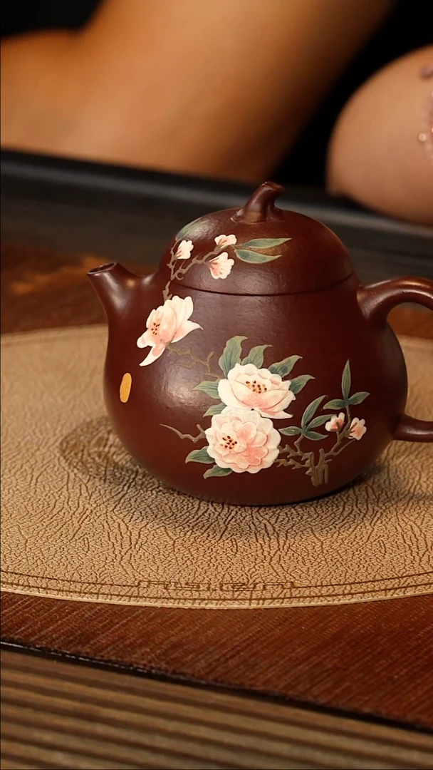 宜兴紫砂LHQ 紫泥 茄瓜
