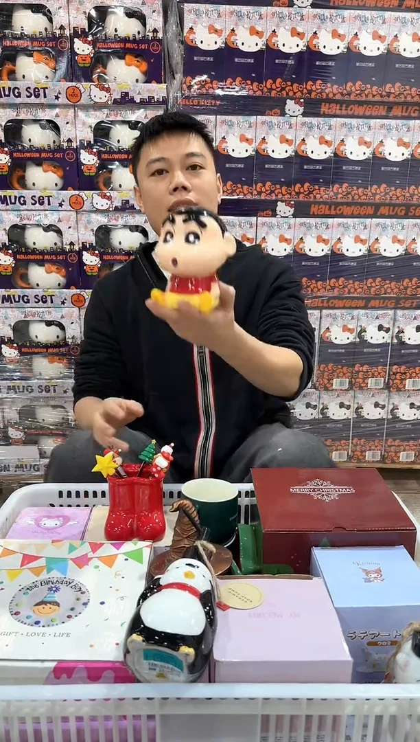瓷片小新钱罐