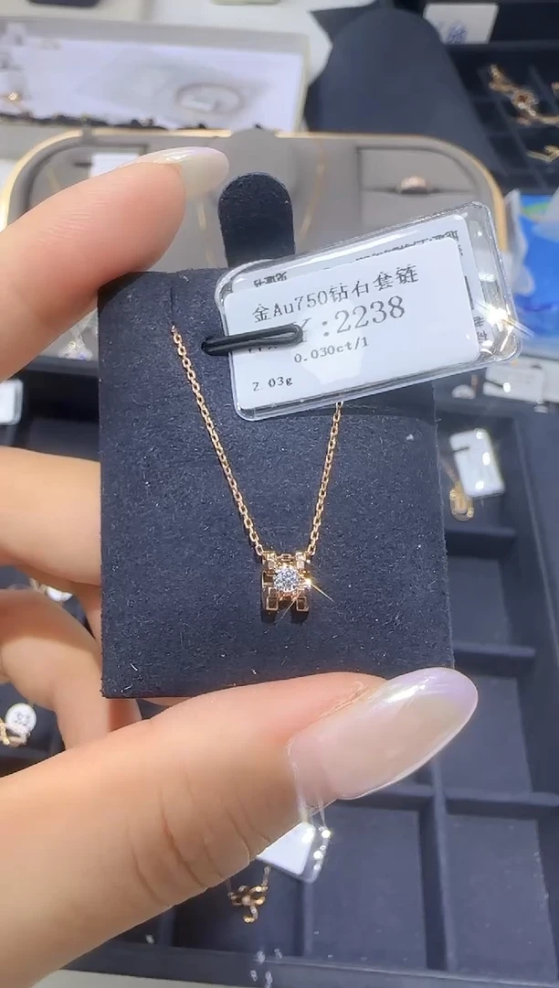 颈饰18K金镶嵌钻石18K金套链1858