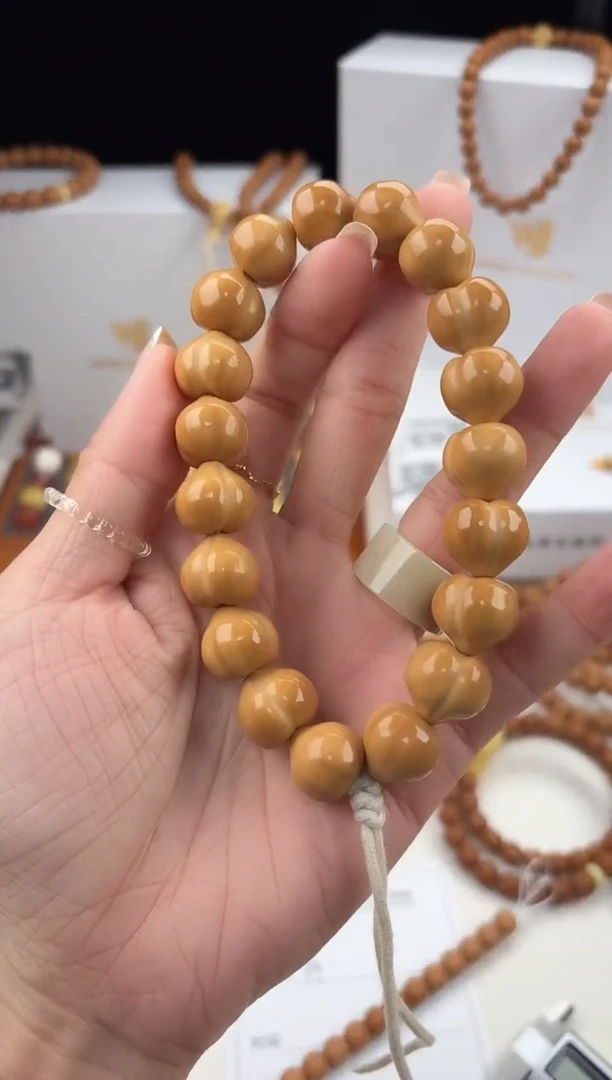 手串猴头核桃精工屁桃 素串款