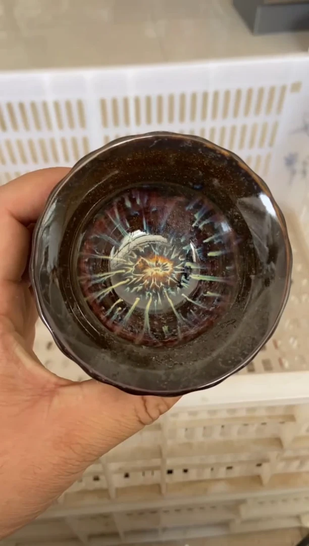 无运费险有瑕疵的摄影的产品有使用过的痕迹有点脏介意勿拍