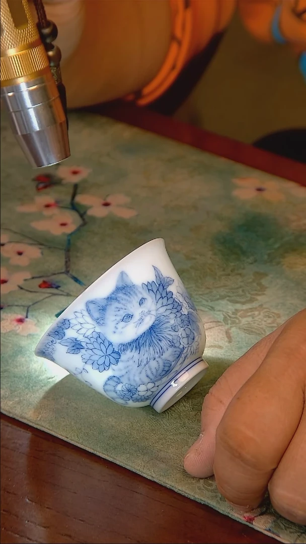 杯手工手绘杯杯很美丽