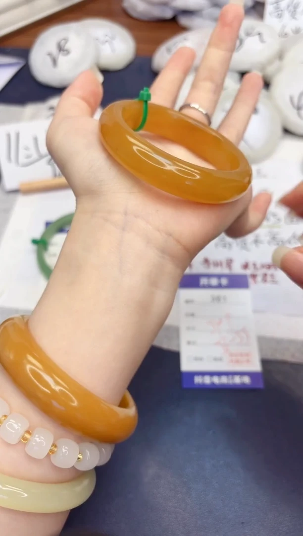 石英质玉手镯未镶嵌361-财气镯-圈口54.9