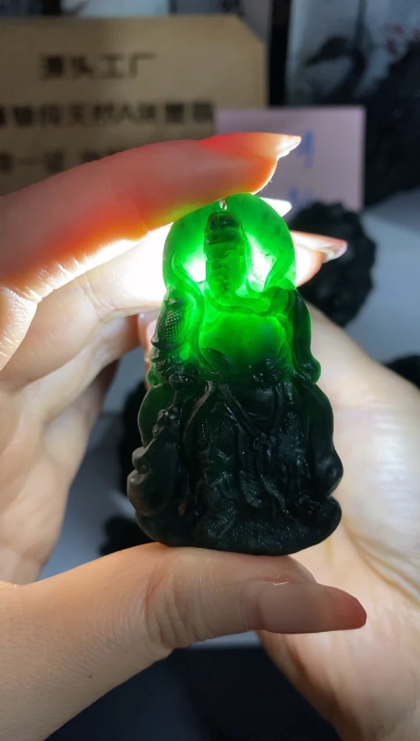 未镶嵌定制翡翠天然缅甸A货翡翠墨翠精品关二爷