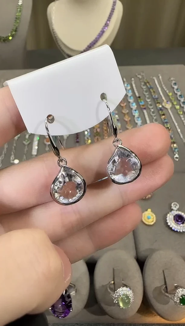 银S925镶嵌耳饰水晶12*14mm耳钩设计款