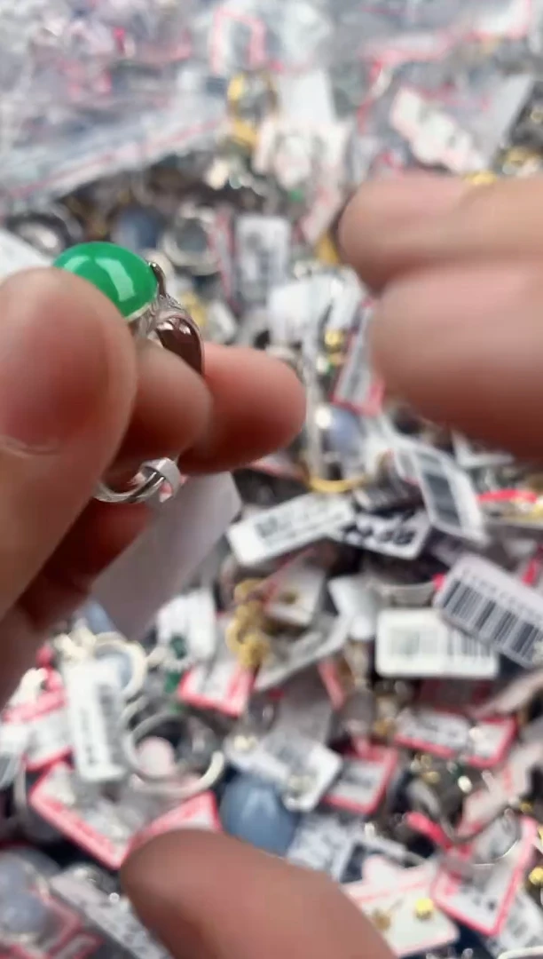 银S925镶嵌戒指翡翠111    8