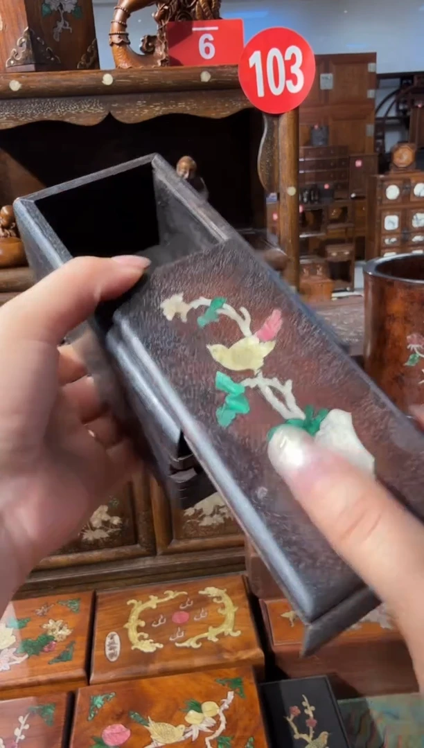 【闪购商品】木木艺紫檀鸟踏花枝机关盒98.8888