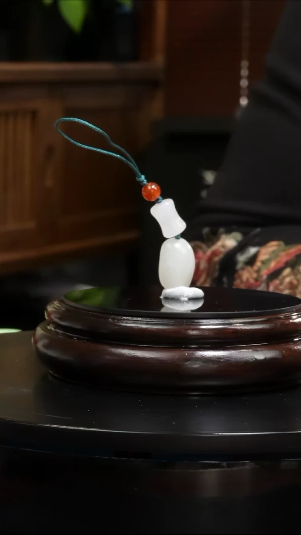 【闪购商品】和田玉吊坠(不含链)未镶嵌5克和田玉原石