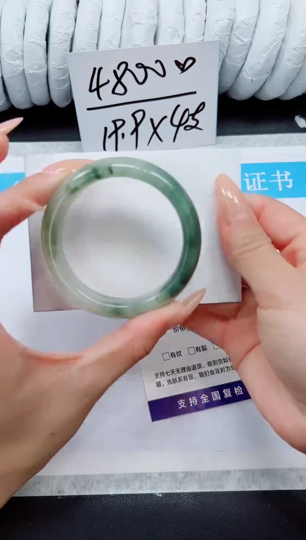 未镶嵌手镯石英质玉A177-50/51