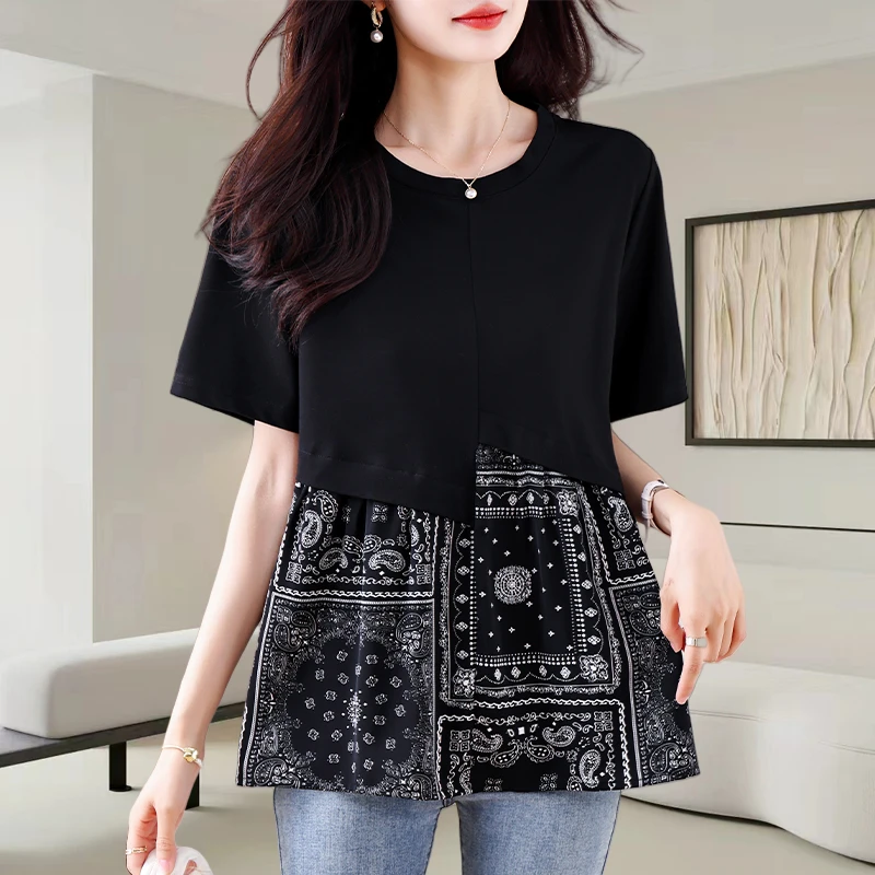黑色印花拼接短袖t恤女2025夏季新款设计感洋气百搭休闲大码上衣