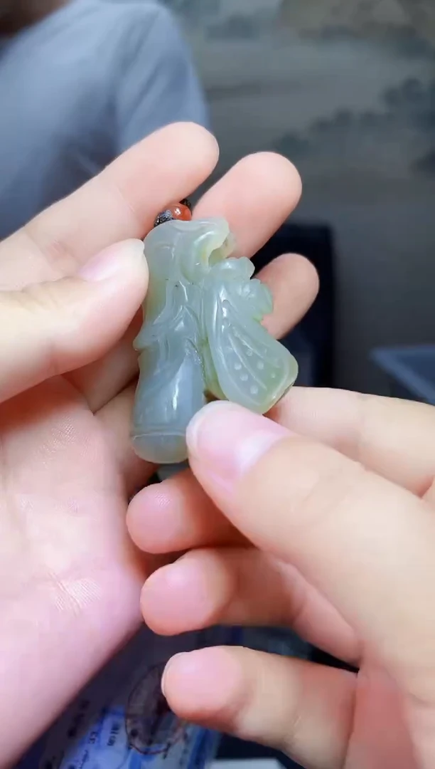 和田玉未镶嵌颈饰1