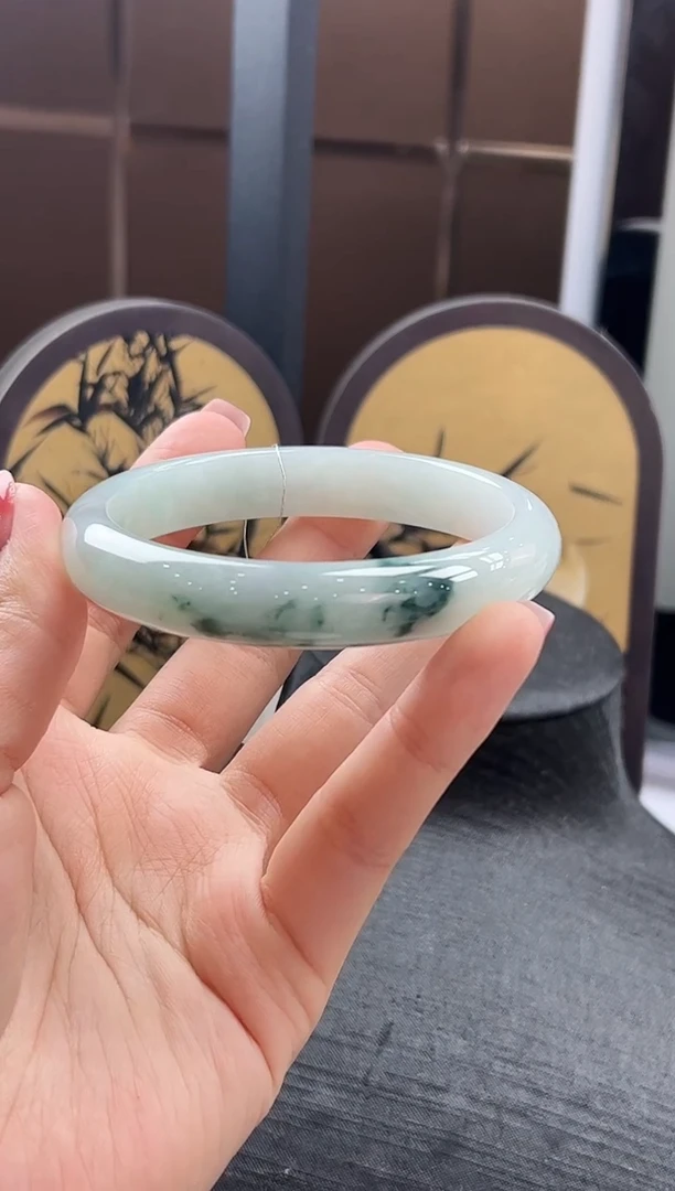【闪购商品】翡翠手镯未镶嵌翡翠手镯（62）