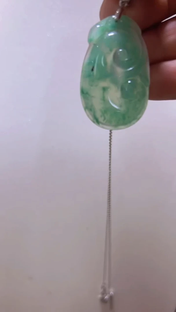 石英质玉（非洲翠）未镶嵌颈饰张*师6
