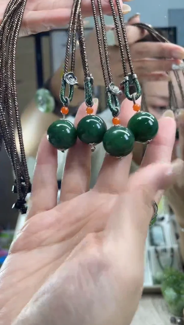 颈饰未镶嵌和田玉多样性发货其中发一