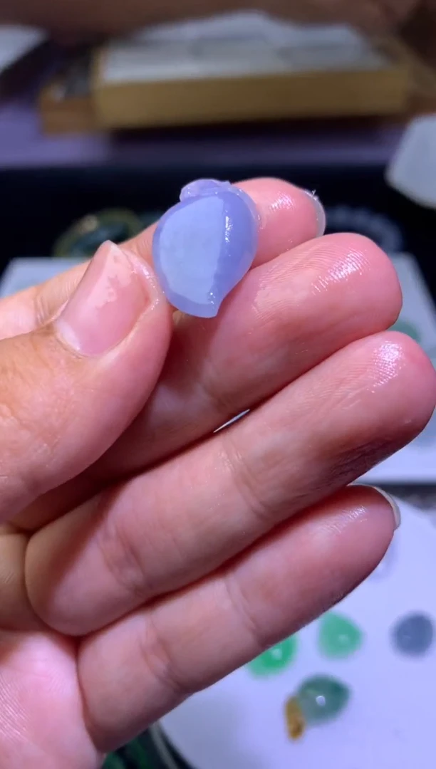 未镶嵌定制翡翠毛货