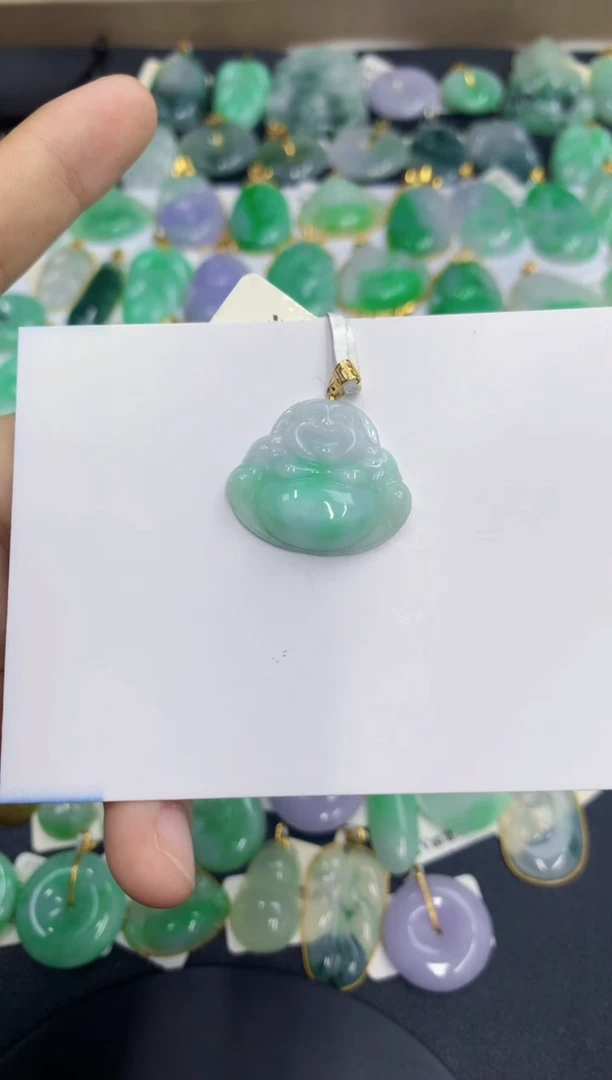 翡翠未镶嵌颈饰缅甸翡翠a货