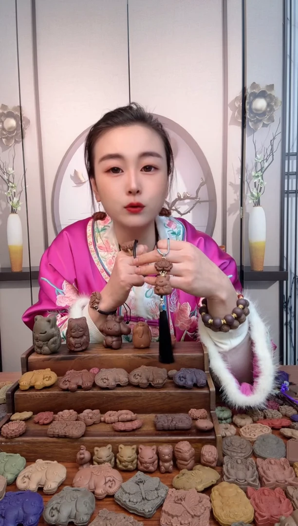 【闪购商品】泥塑息肌狐狸+红麝莲花项链设计款