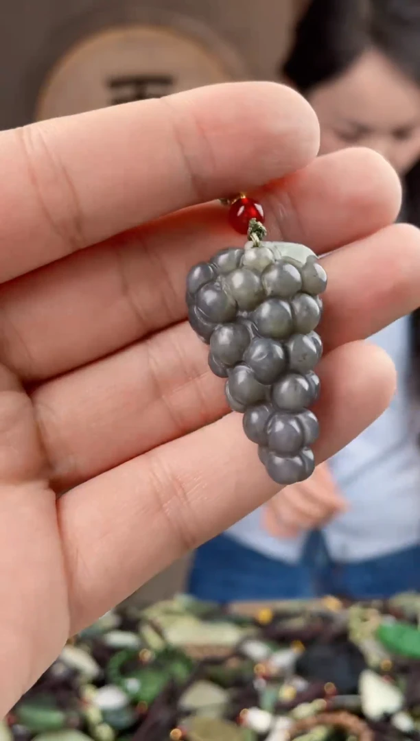 颈饰未镶嵌和田玉拍一发一，多样性发货