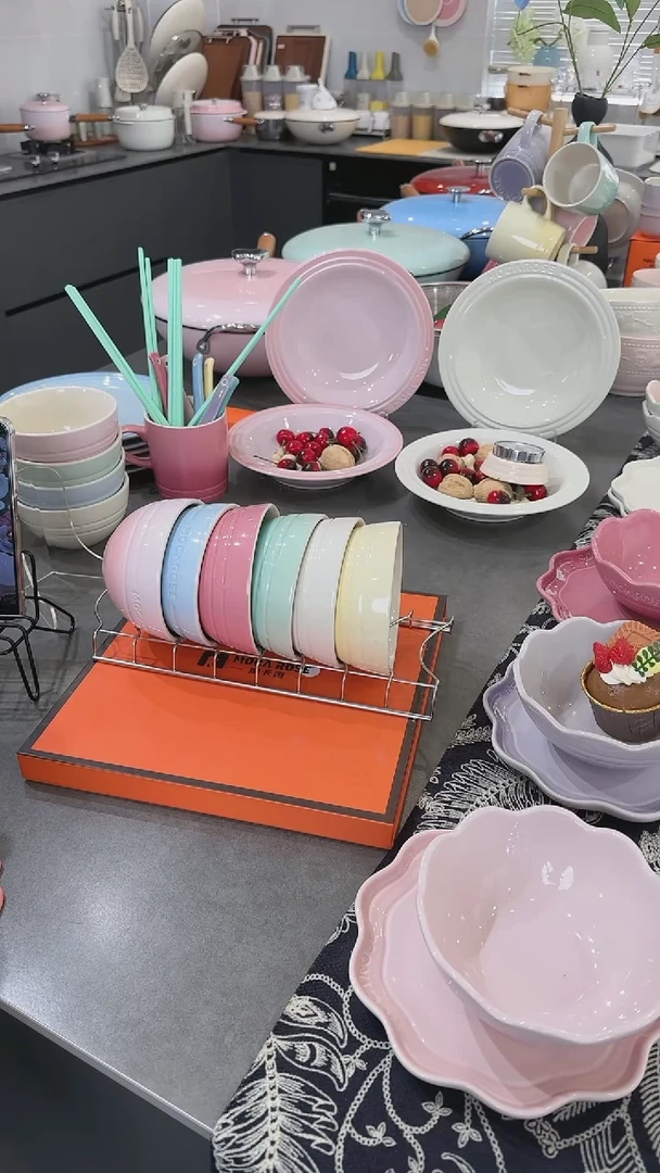 【闪购商品】瓷六色米饭碗