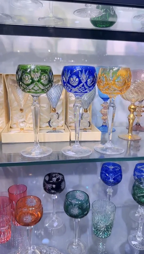 摆件娜娜中古瓷器如图所示44