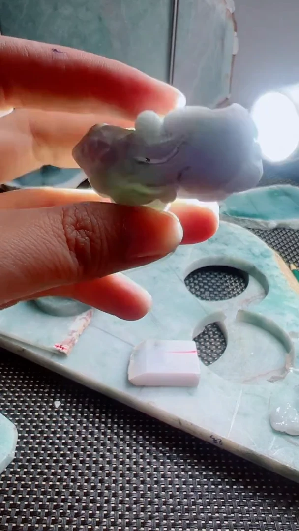 吊坠(不含链)未镶嵌翡翠天然翡翠吊坠709