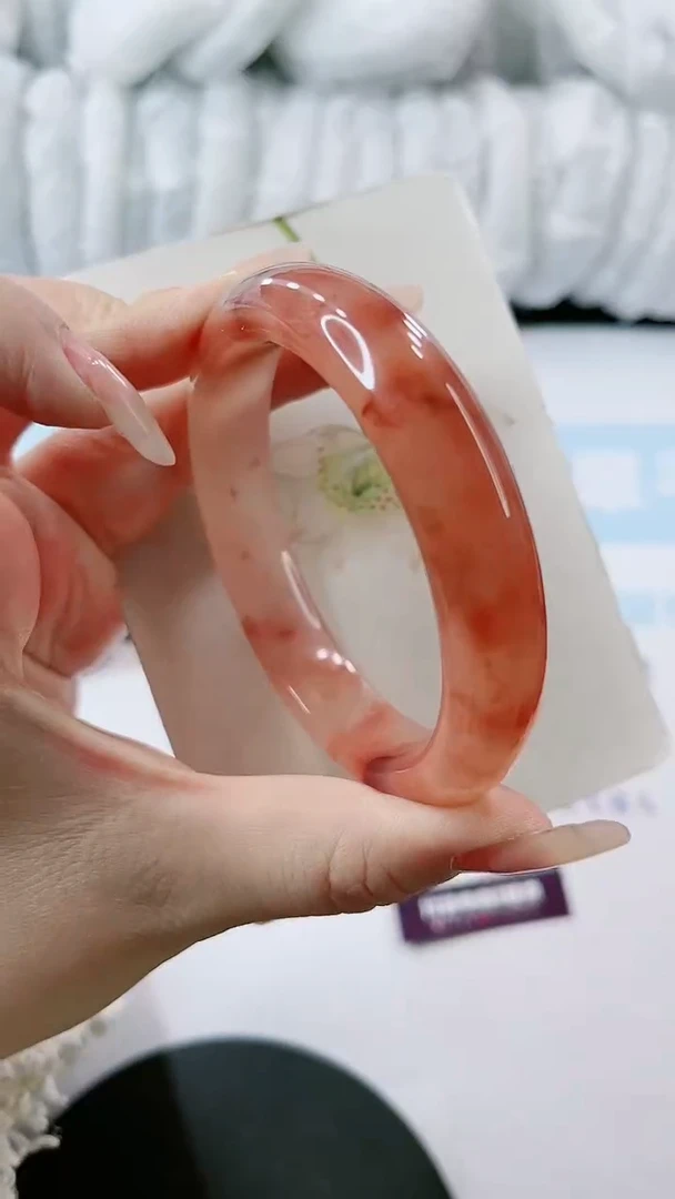 【闪购商品】石英质玉手镯未镶嵌多样性发货E314