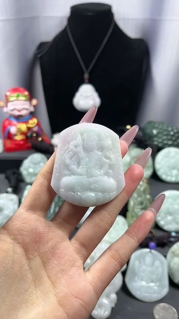 【闪购商品】翡翠颈饰未镶嵌虚空藏菩萨 有细纹