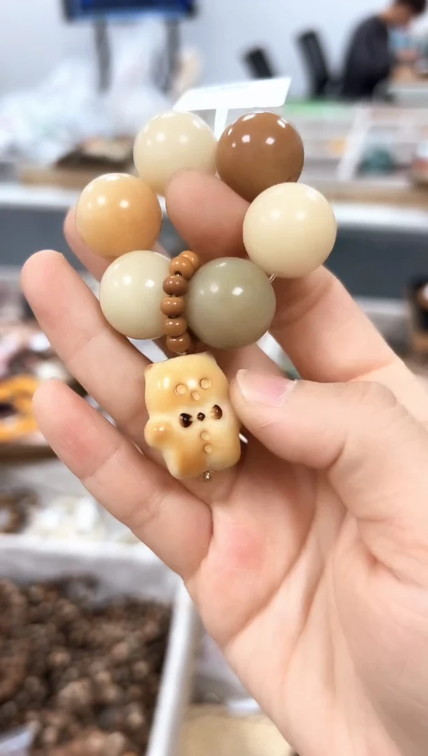 吊坠菩提根/象牙果GZA045