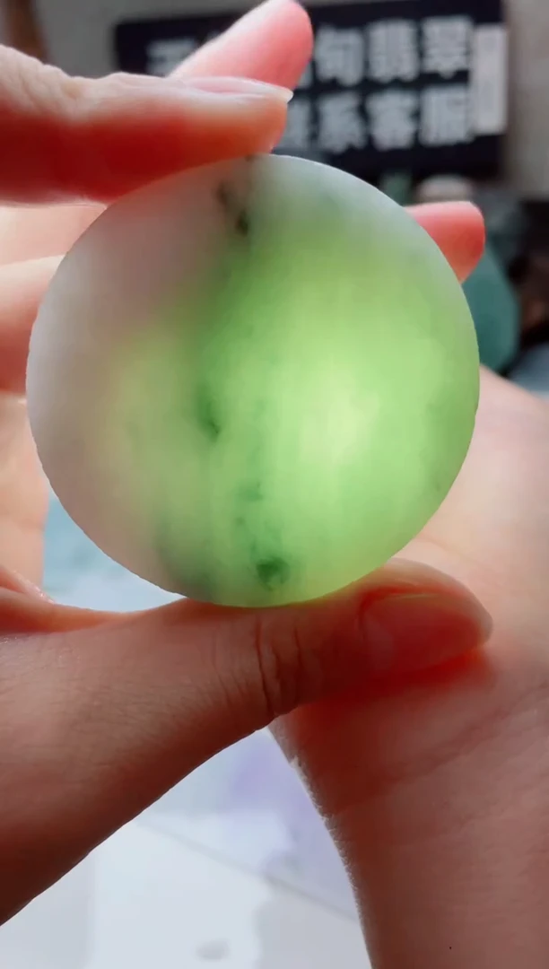 翡翠未镶嵌颈饰2606......