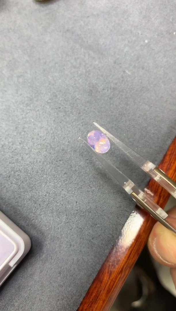 裸石蓝宝石1.68ct 卡CGTL31455