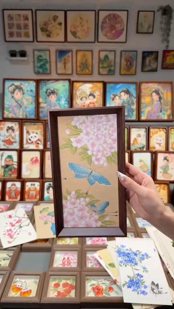 国画蓝蝴蝶粉绣球 手绘国画27