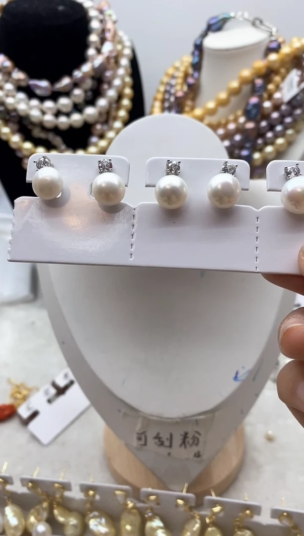 【闪购商品】淡水珍珠颈饰钛钢38