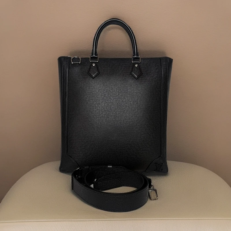 95新 LouisVuitton/路易威登 4412/芯片款时尚黑色全皮手提公文包