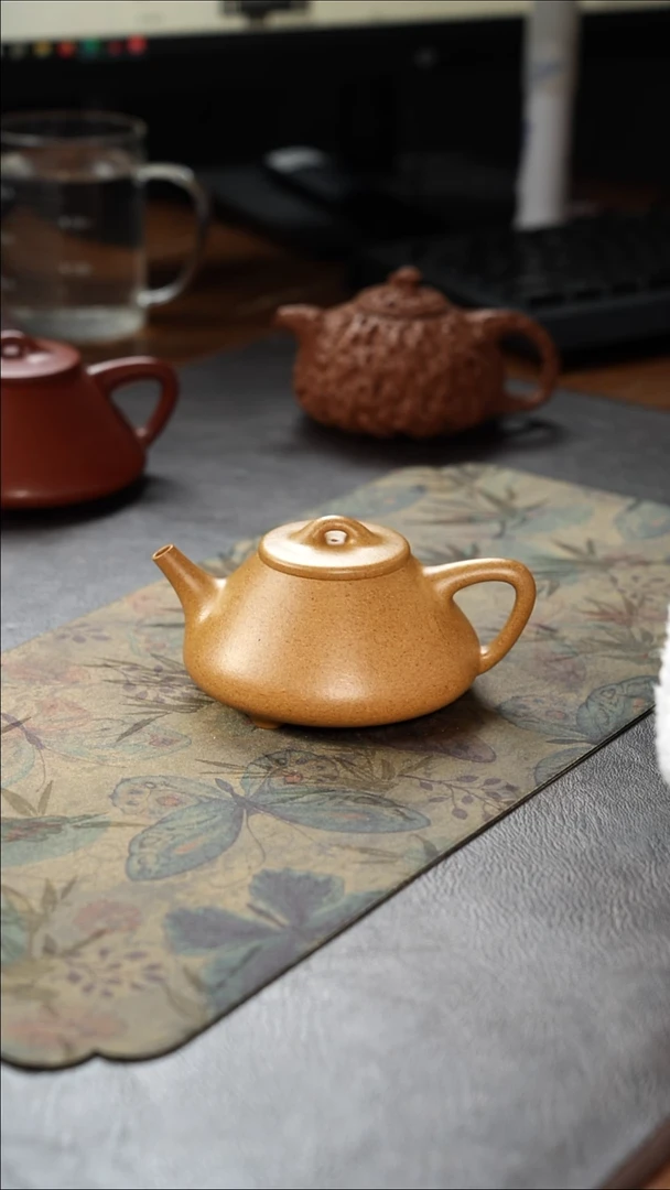 茶壶紫砂子冶石瓢黄金段