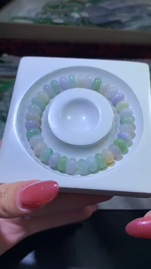 颈饰未镶嵌翡翠ZX018880