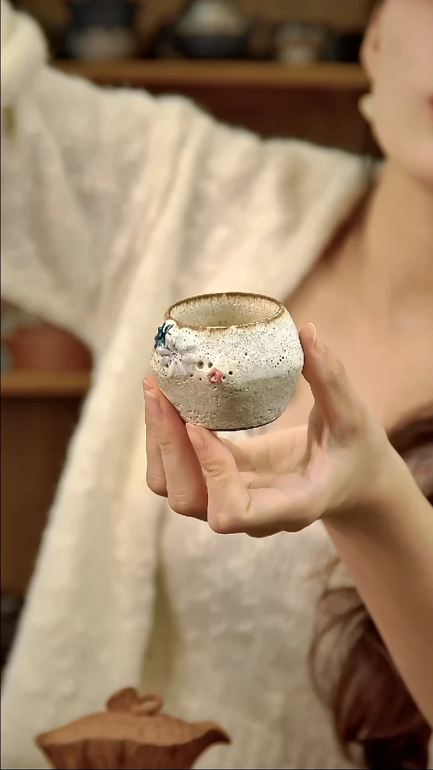 言野手作  粉引花口主人杯