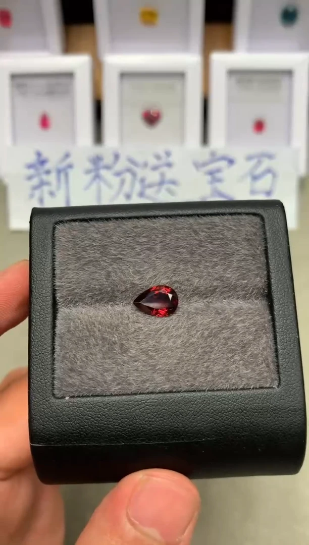 定制尖晶石裸石未镶嵌水滴    1.64ct