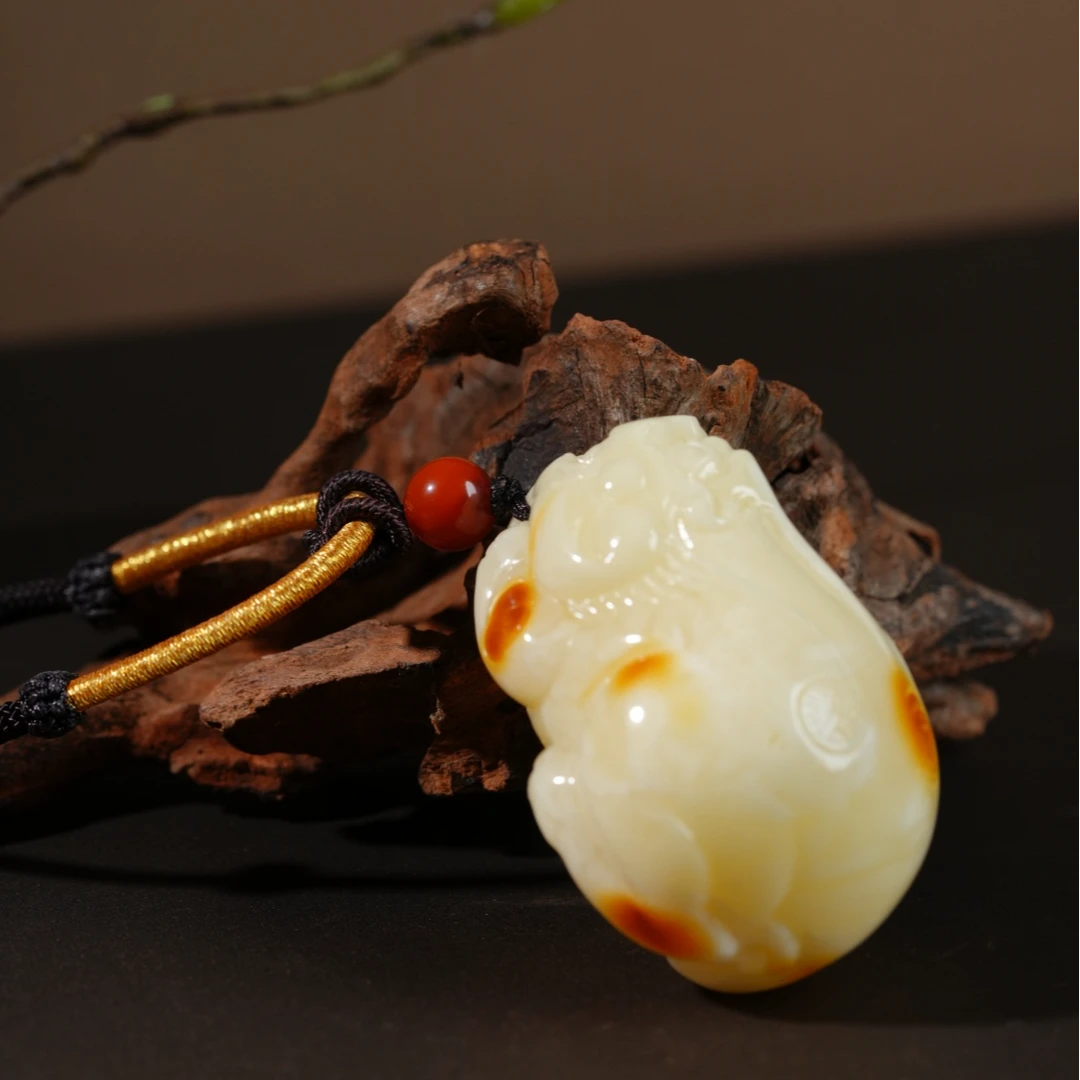 明道煊【昭华】白蜡貔貅来财雕刻收藏款