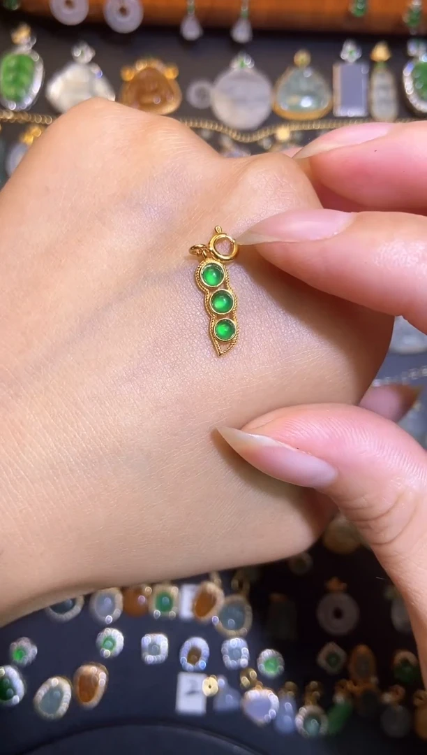 翡翠银S925镶嵌颈饰天然a货翡翠