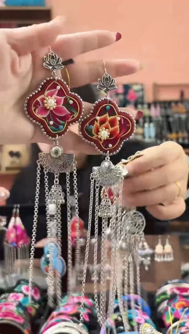 织绣艺枝独绣手工饰品64