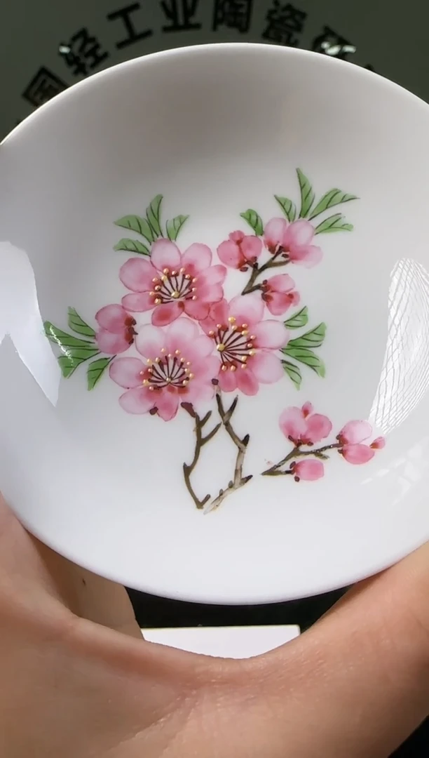 瓷水点桃花3寸碟