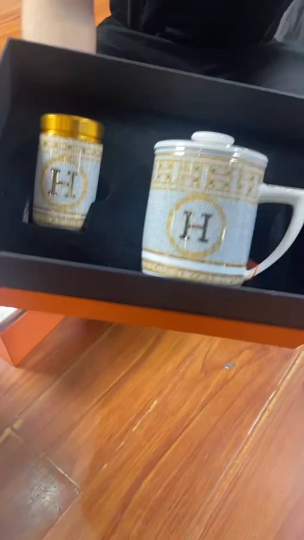 杯鸿辉家品牌瓷器，京东包邮！