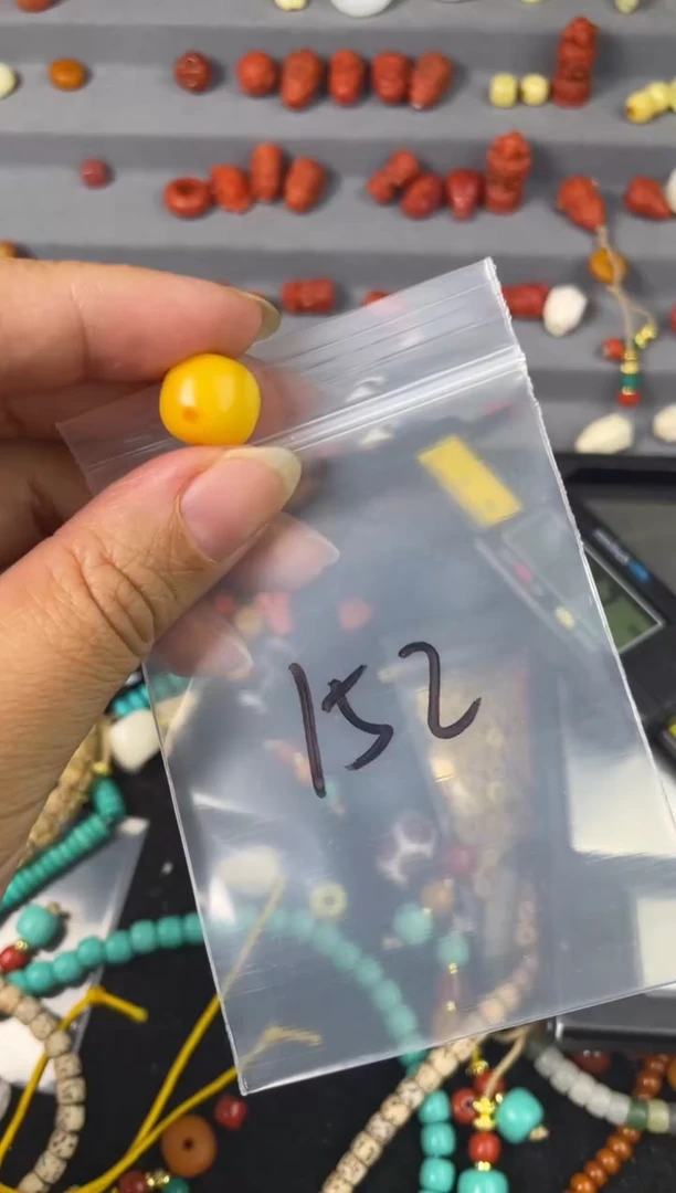 裸石蜜蜡未镶嵌多样性发货，152